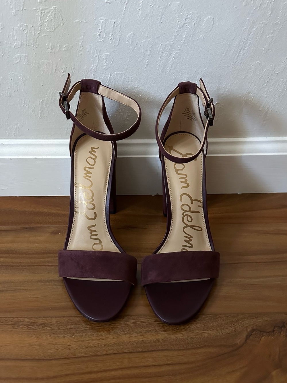 Sam Edelman Yaro Heels in Wine Suede